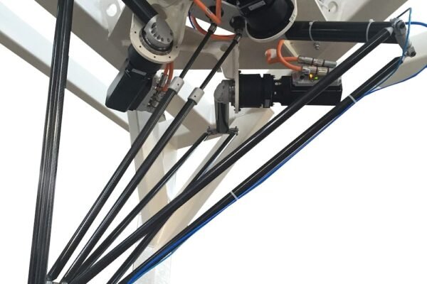 2 - Robot delta particolare 2 - Robot delta particolare